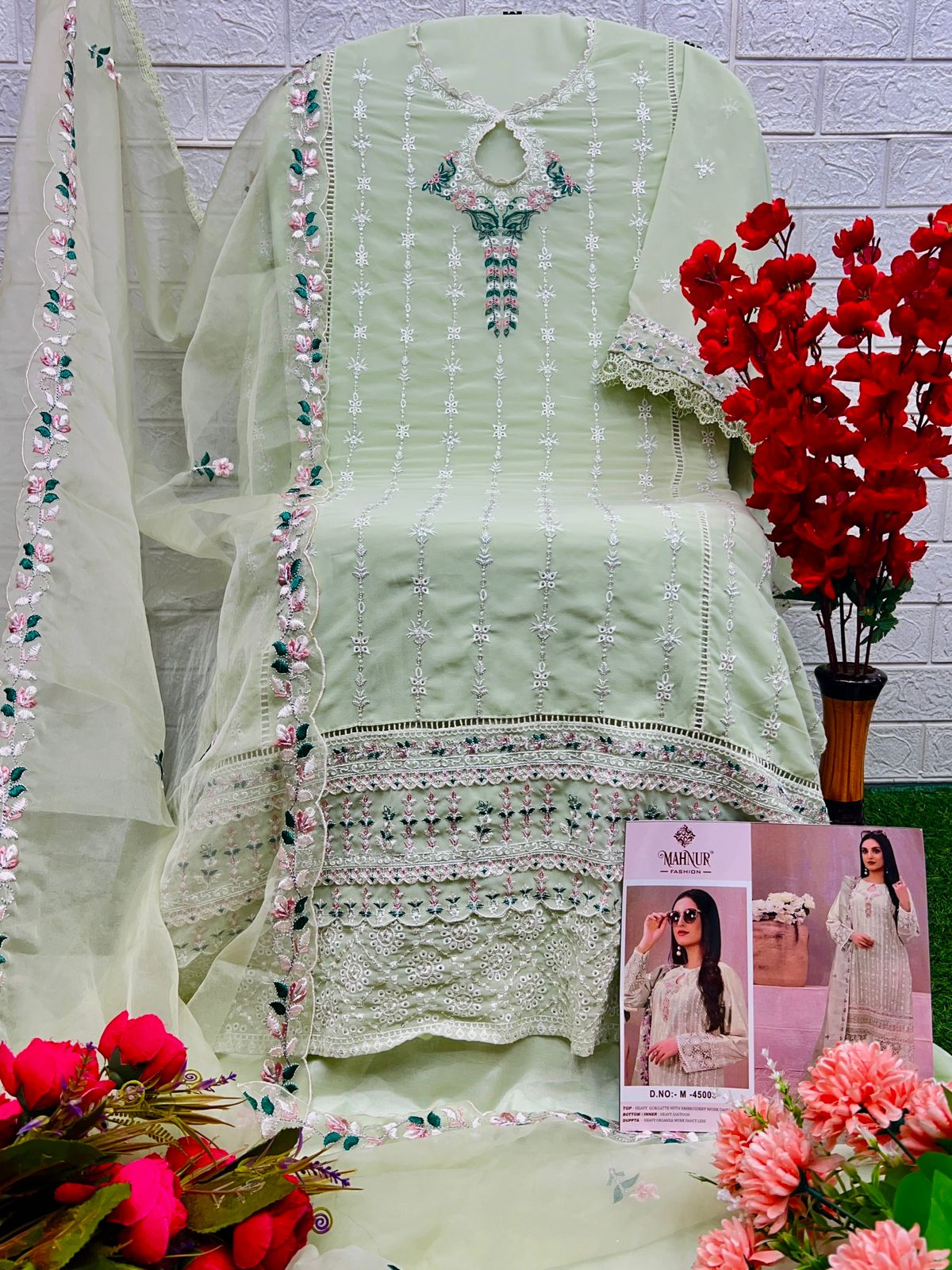 Mahnur Vol 45 Heavy Georgette Pakistani Suits Wholesale Clothing Suppliers In India

